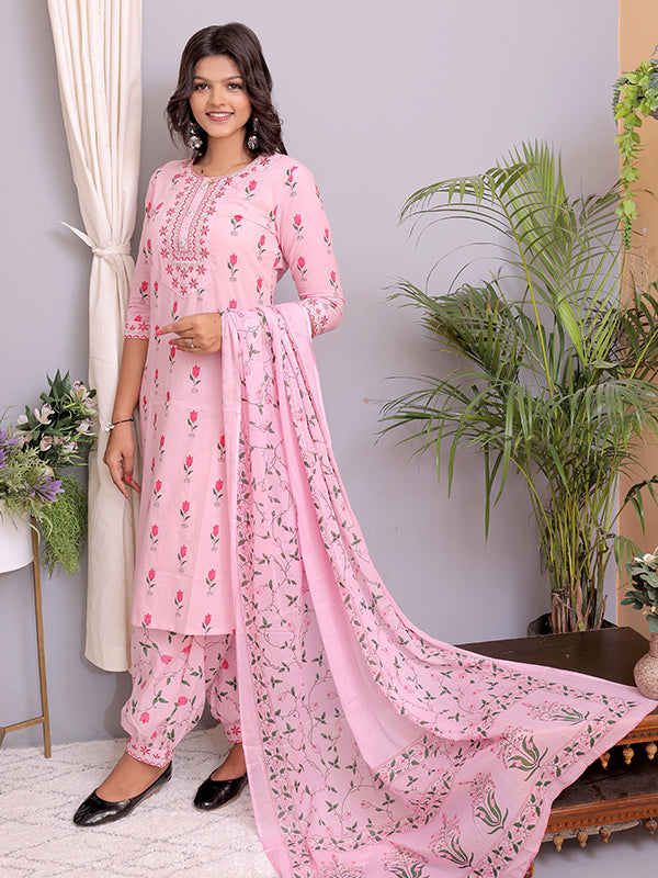 Buy Pink Colour Suits | Trendy Pink colour designer Suits | Frontier Raas