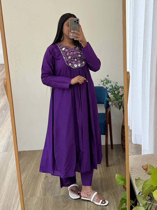 Purple Viscose Muslin Silk Kurti Pant With Dupatta
