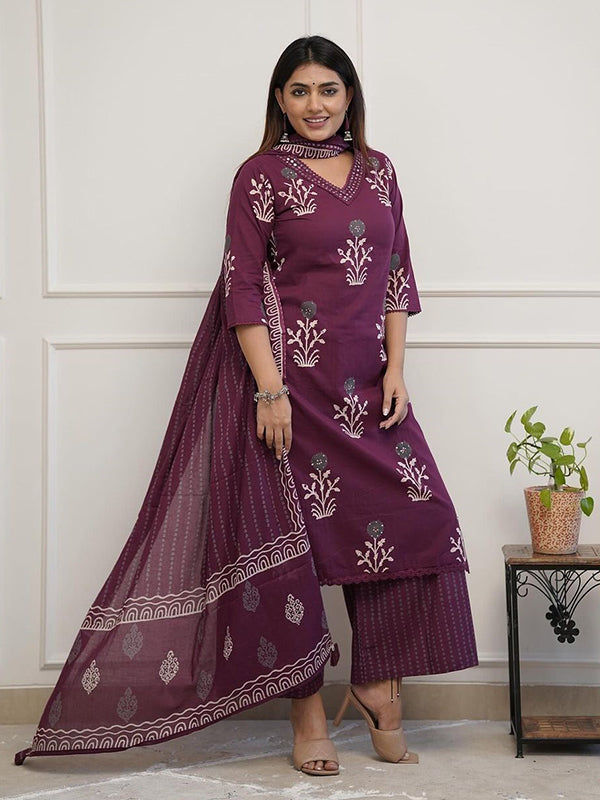 Wine Butta Printed Cotton Kurti With Palazzo & Dupatta Set