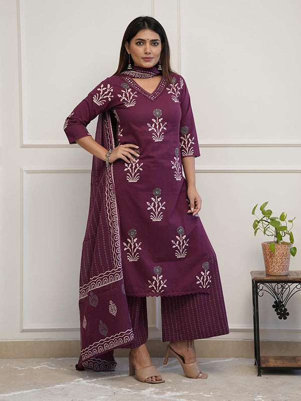 Wine Butta Printed Cotton Kurti With Palazzo & Dupatta Set